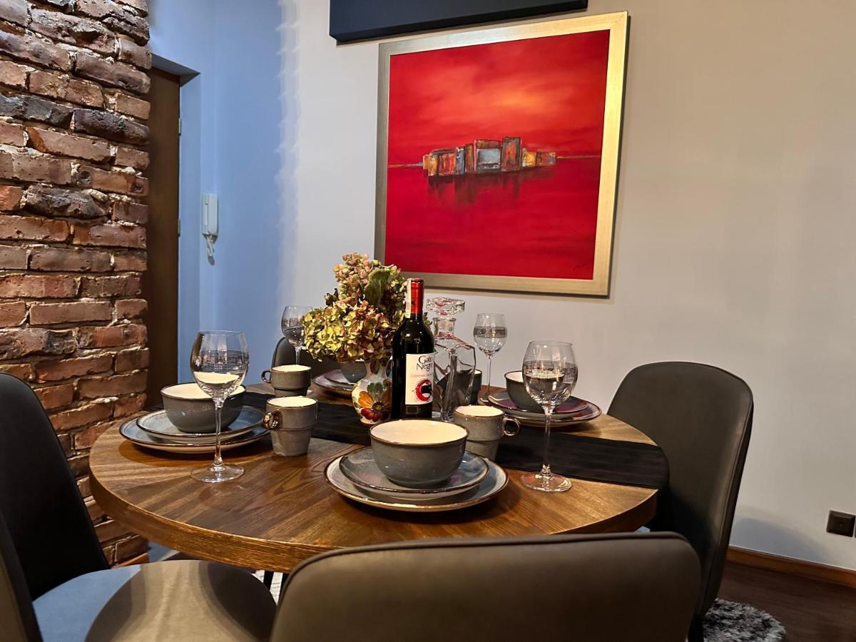 Be Inn - Luxury Apartment Gliwice Extérieur photo
